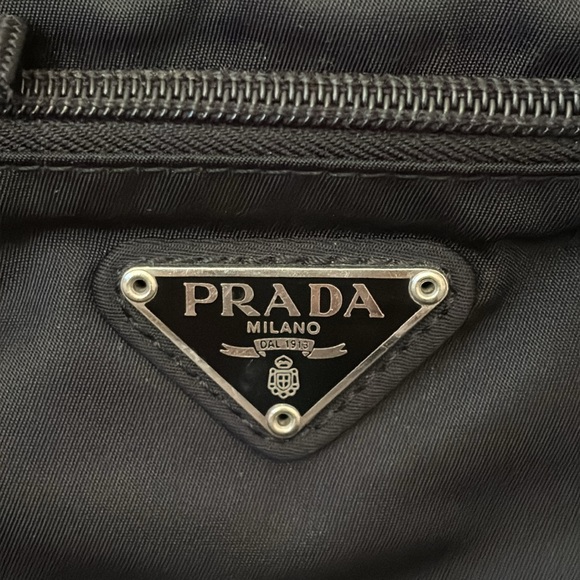 Authentic Prada Triangle Logo Black Nylon Crossbody Bag - Picture 5 of 13